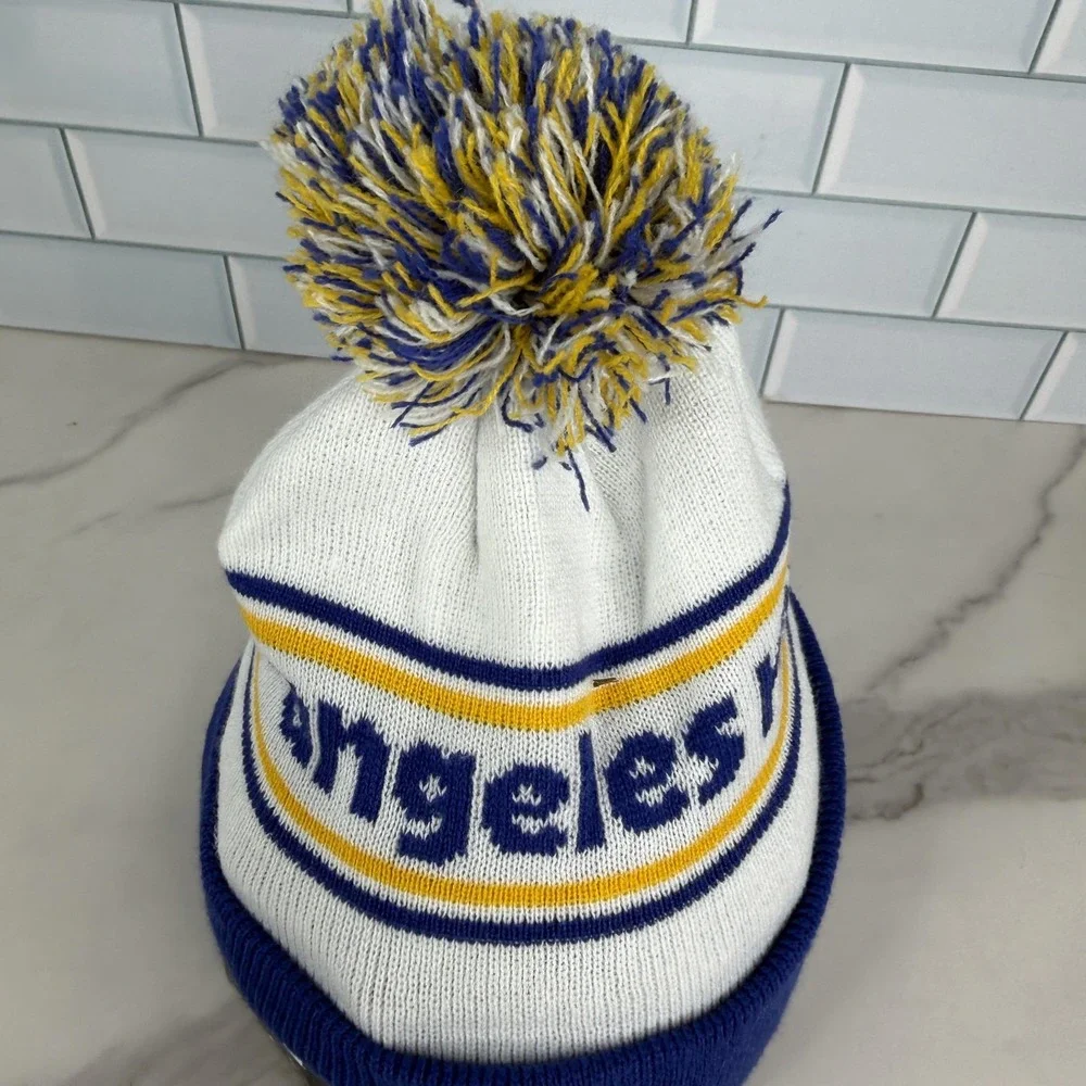 Los Angeles Rams Hat Beanie Pom Cuff Mens One Size Blue NFL Football New Era